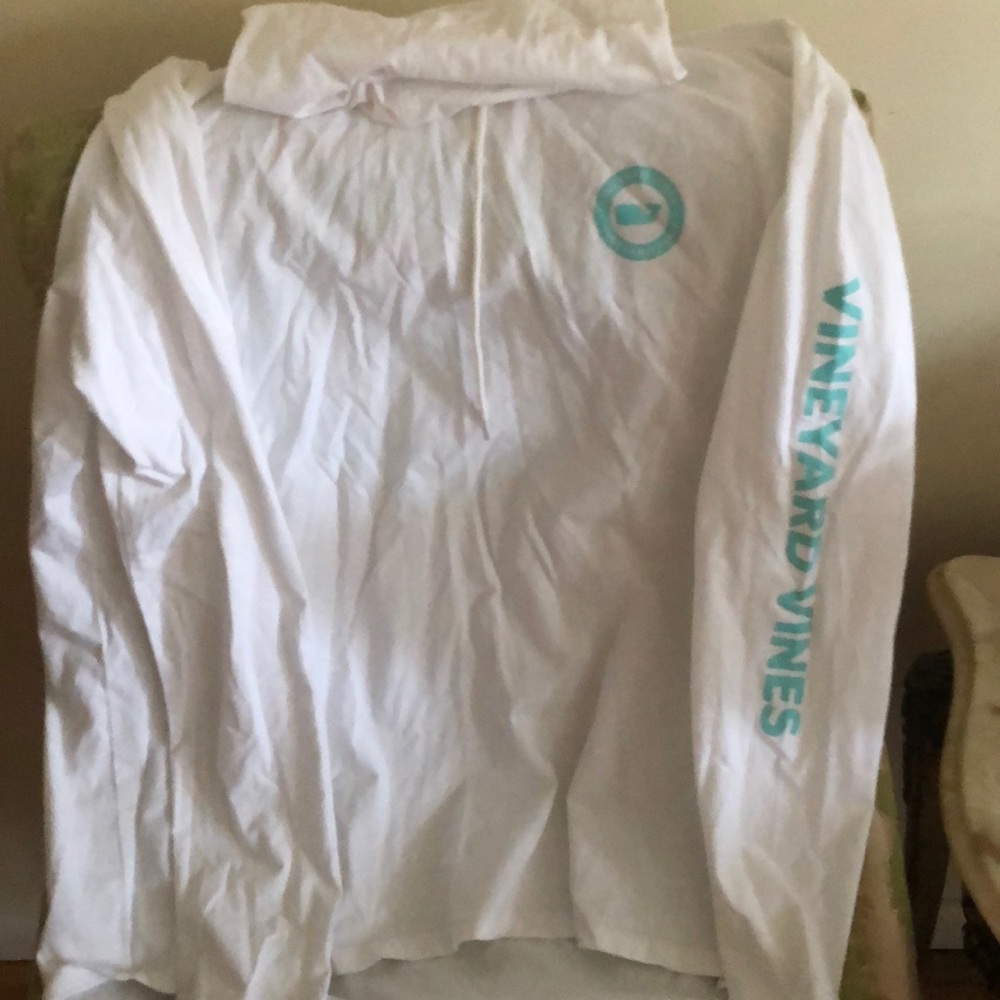 White with hood one yard vine